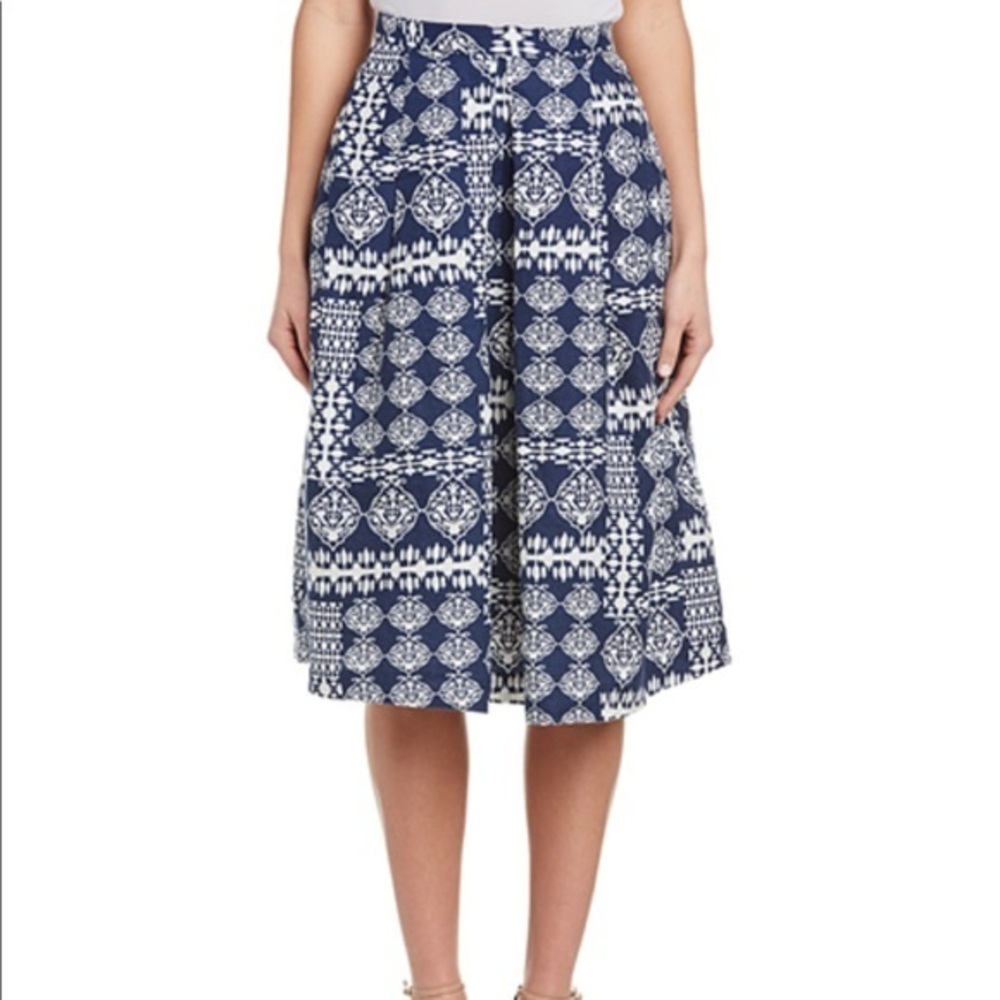 Ganesh linen skirt!!  Sz. 14